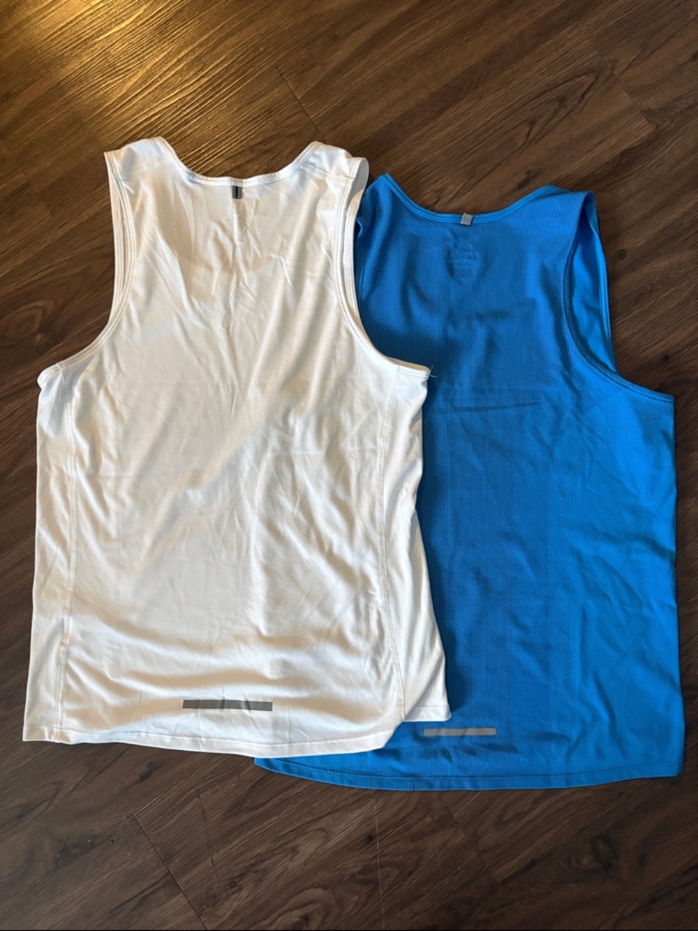 Nike Dri-Fit Running Singlets (2) size small - Picture 2 of 4